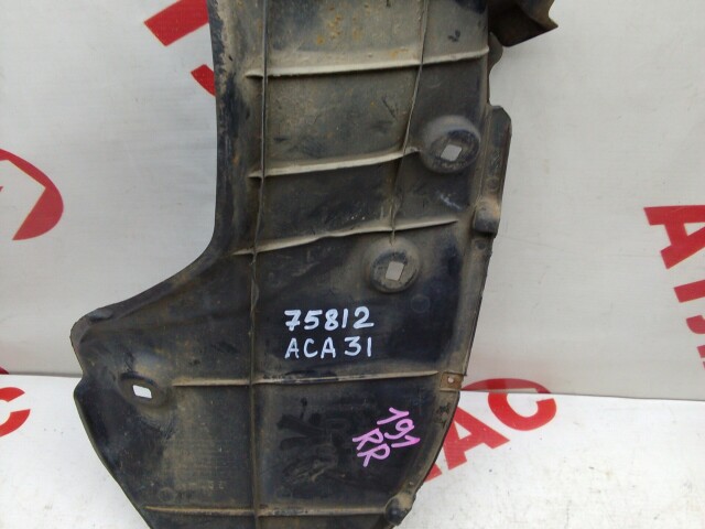 Подкрылок TOYOTA RAV4 