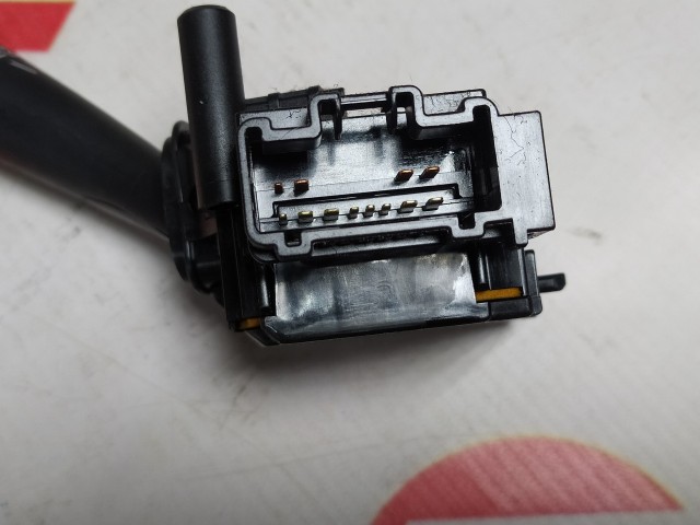 Гитара руля TOYOTA Avensis 