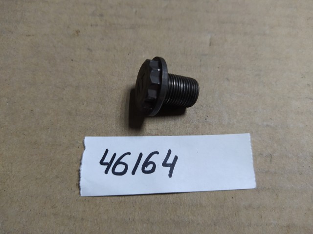 Болт HONDA Stepwgn R20A