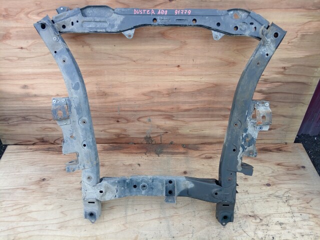 Подрамник RENAULT Duster 