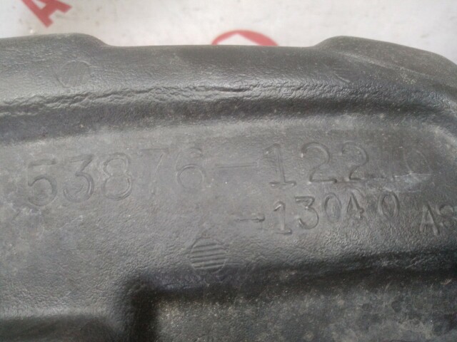 Подкрылок TOYOTA Corolla 