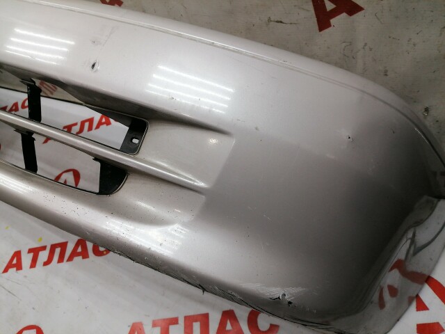 Бампер передний TOYOTA Corolla 