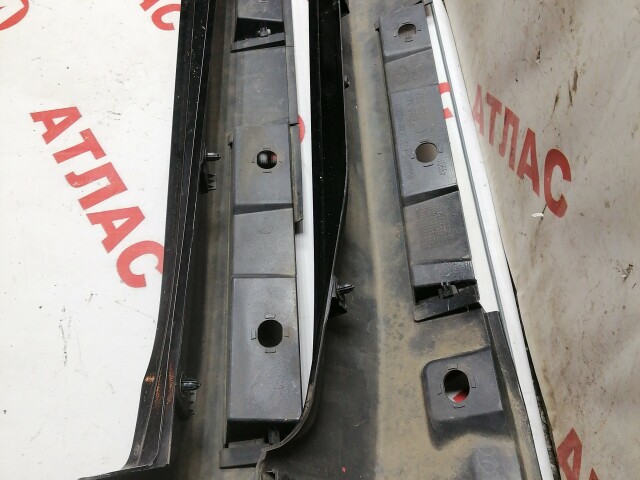 Накладка порога TOYOTA Avensis 