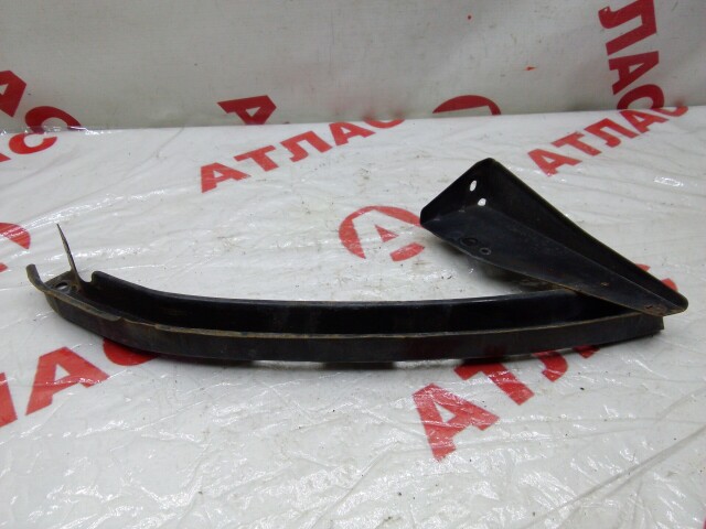 Планка под фару HONDA Stream 