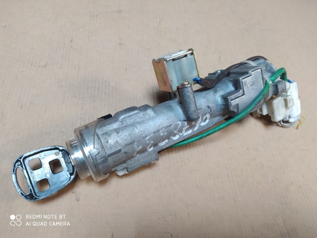Замок зажигания TOYOTA Mark II 2JZ