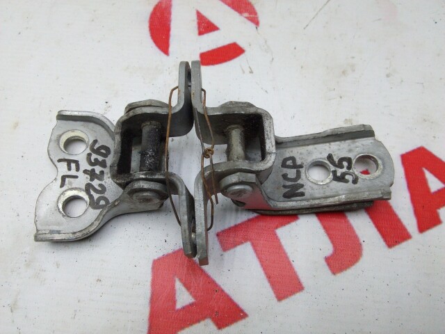 Кронштейны двери TOYOTA Probox 