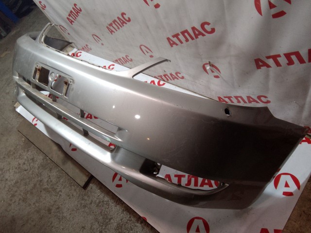 Бампер передний TOYOTA Corolla Fielder 