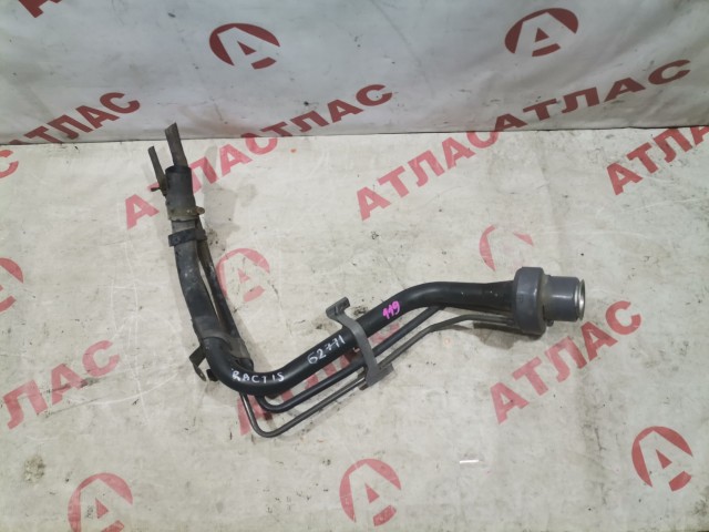 Горловина бензобака TOYOTA Ractis 