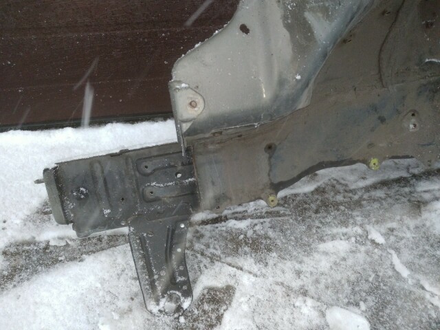 Лонжерон TOYOTA Corolla 