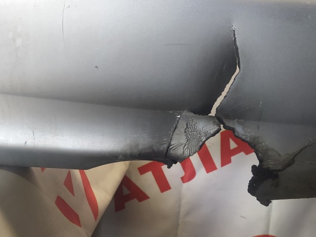 Бампер задний TOYOTA Corolla 