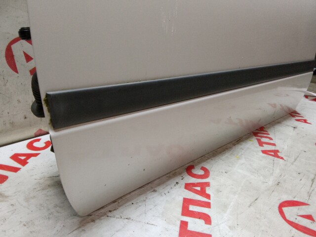 Дверь NISSAN Sunny 