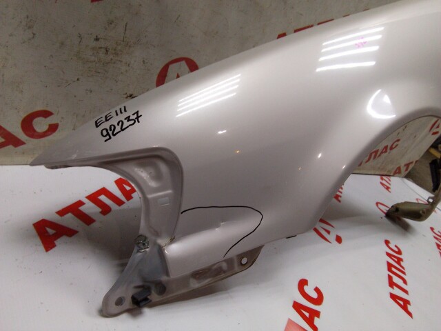 Крыло TOYOTA Corolla 