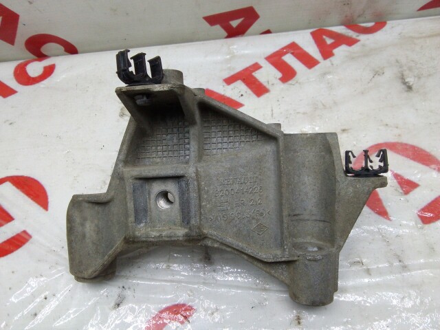 Кронштейн подушки ДВС RENAULT Sandero Stepway 