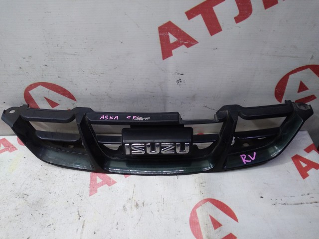 Решетка радиатора ISUZU Aska 