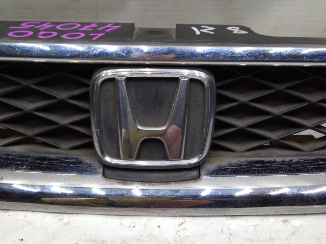 Решетка радиатора HONDA Logo 