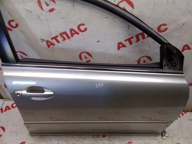 Дверь TOYOTA Avensis 