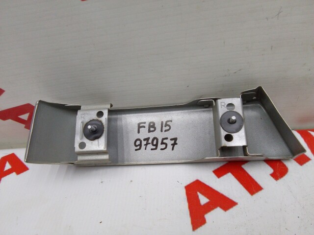 Планка под стоп NISSAN Sunny 
