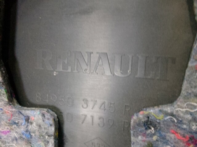 Обшивка багажника RENAULT Duster 