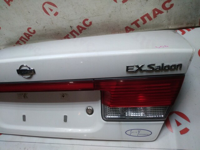 Крышка багажника NISSAN Sunny 