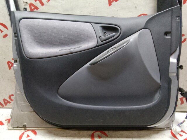 Дверь TOYOTA Vitz 