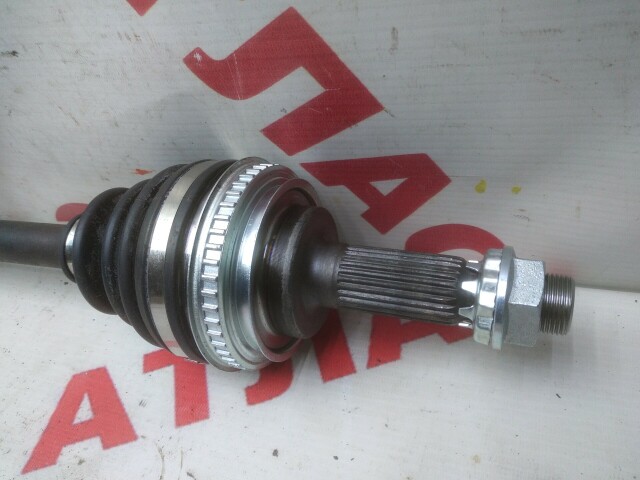 Привод короткий TOYOTA Sprinter 