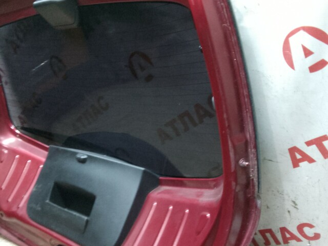 Дверь багажника RENAULT Sandero Stepway 