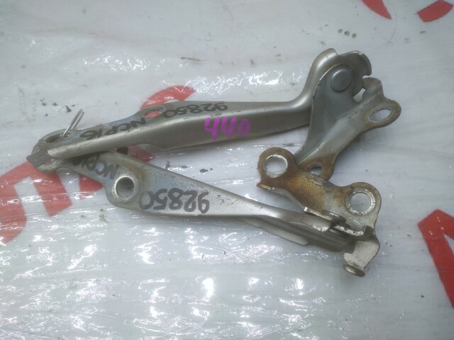 Кронштейны капота TOYOTA Platz 