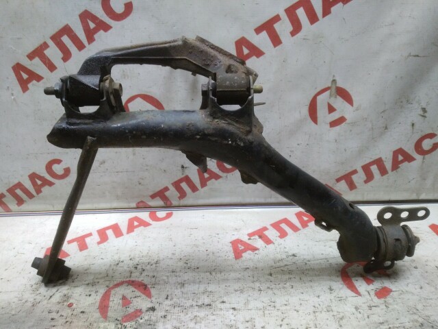 Рычаг TOYOTA Corolla Fielder 