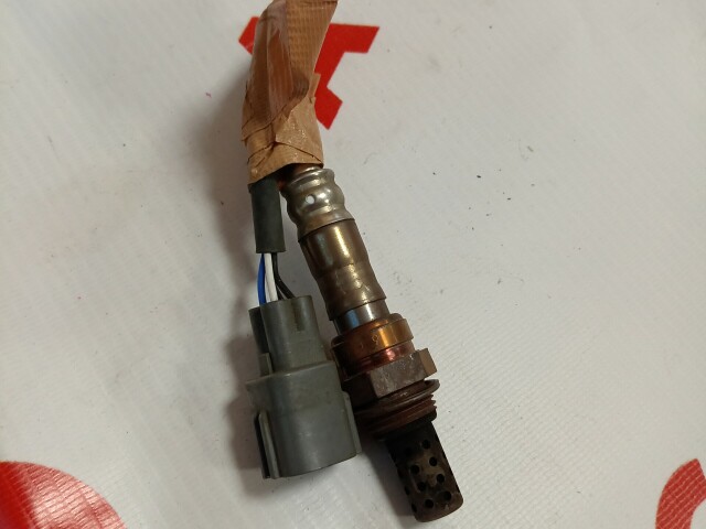 Датчик кислородный TOYOTA Carina 3S-FE