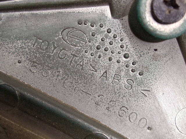 Решетка радиатора TOYOTA Mark X 