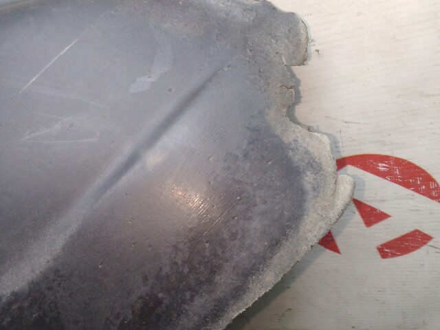 Подкрылок FORD Focus II 