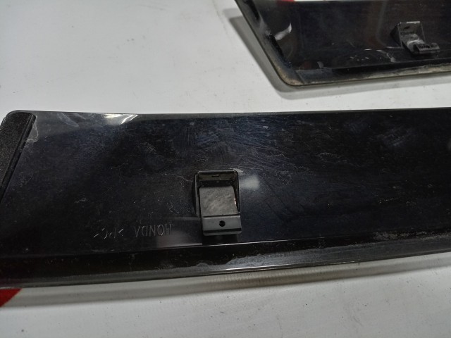 Ветровик HONDA Fit 