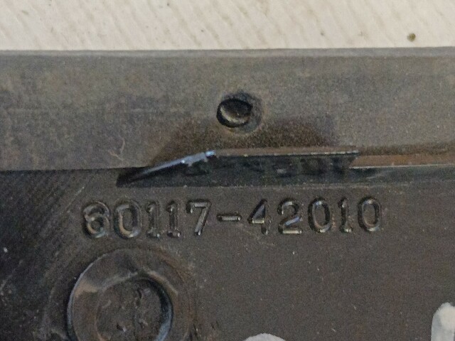 Уголок двери TOYOTA RAV4 