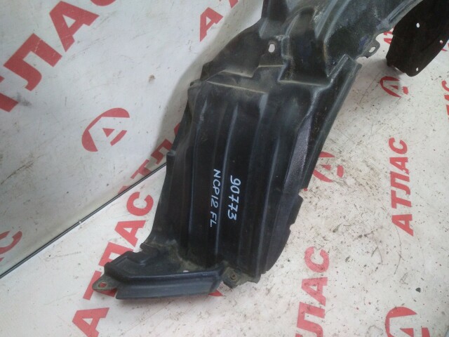 Подкрылок TOYOTA Platz 