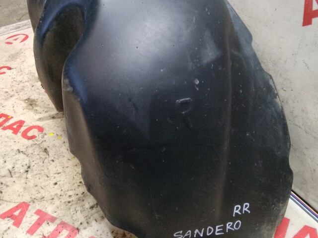 Подкрылок RENAULT Sandero Stepway 