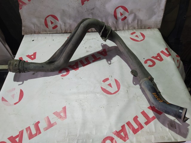 Горловина бензобака TOYOTA Avensis 