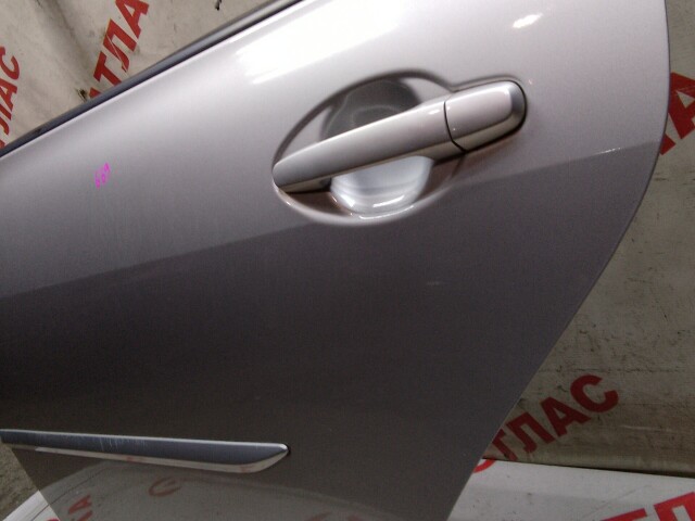 Дверь TOYOTA Corolla Fielder 