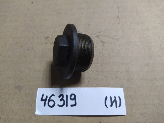 Болт HONDA Stepwgn R20A