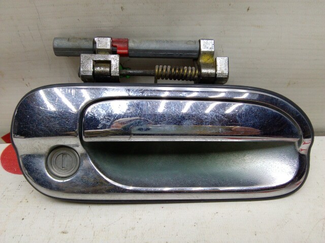 Ручка двери NISSAN Sunny 