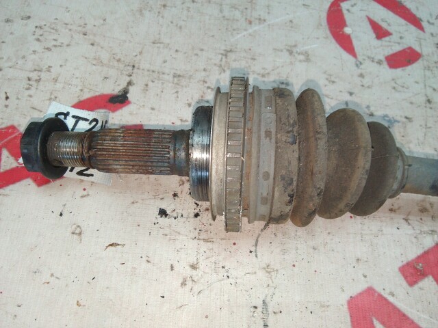 Привод задний TOYOTA Carina 