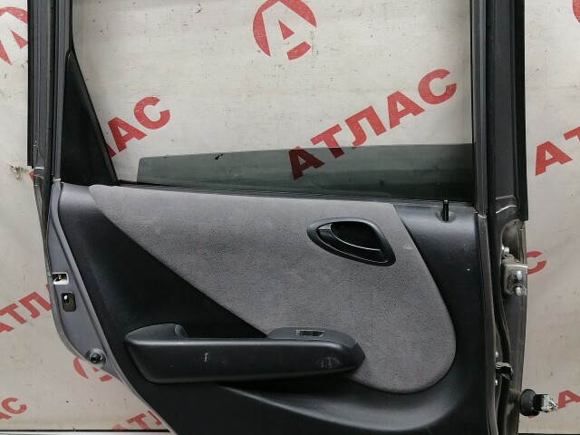 Дверь HONDA Fit 