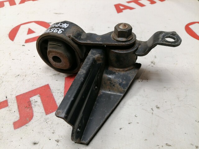 Подушка ДВС TOYOTA Ractis 