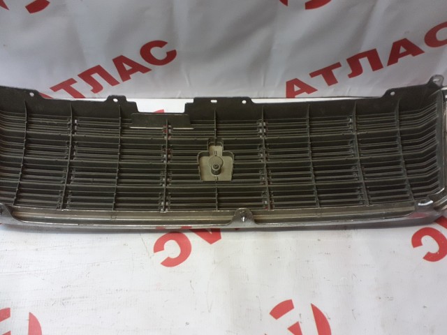 Решетка радиатора TOYOTA Crown 