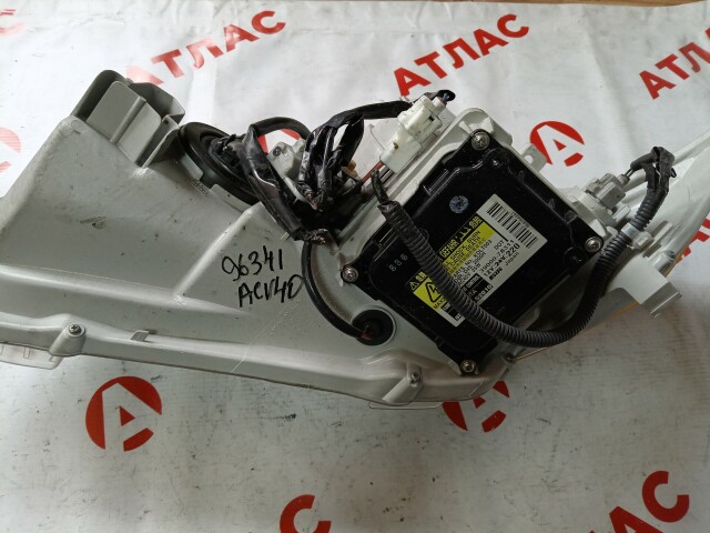 Фара TOYOTA Camry 