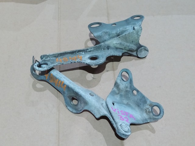 Кронштейны капота TOYOTA Vista 