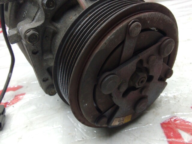 Компрессор кондиционера HONDA Accord 