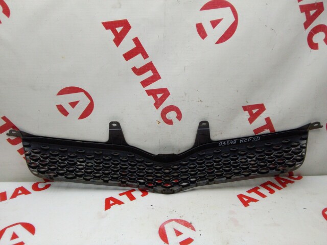 Решетка радиатора TOYOTA FunCargo 