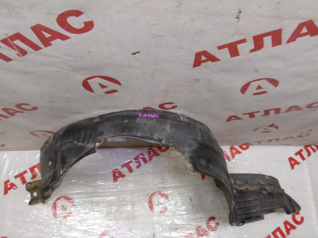 Подкрылок NISSAN Primera 