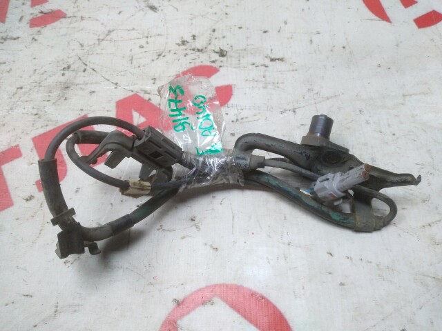 Датчик ABS TOYOTA Camry 