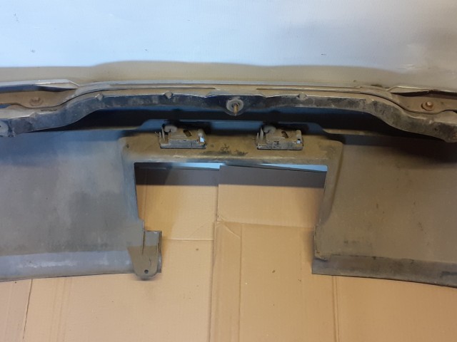 Бампер задний TOYOTA Sprinter Marino 